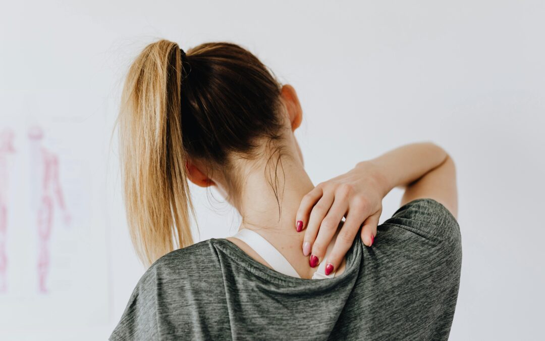 Rückenschmerzen adé: Tipps & Tricks für einen starken Rücken! 💪